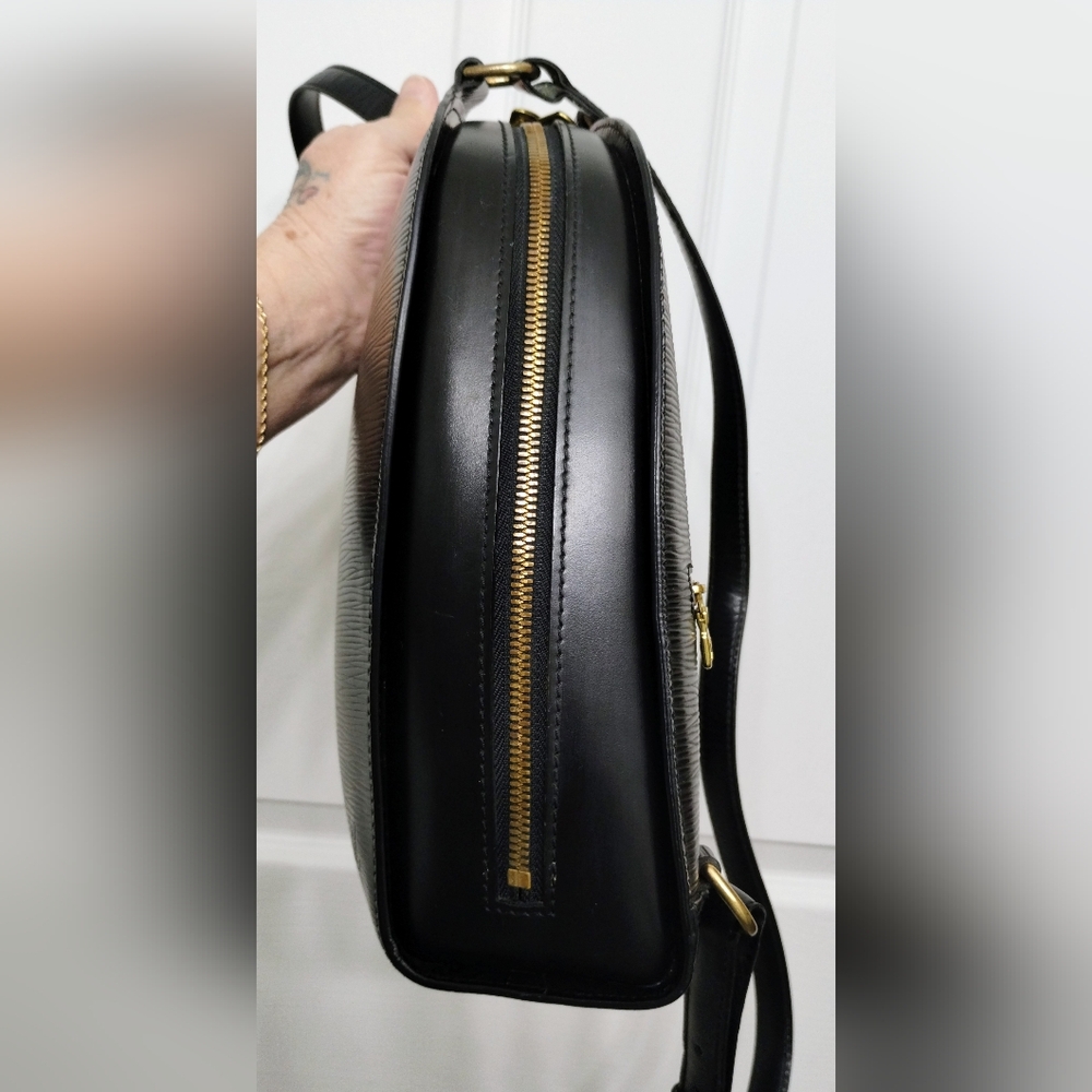Black Epi Leather Backpack - Luxury Designer - Picture 9 of 16